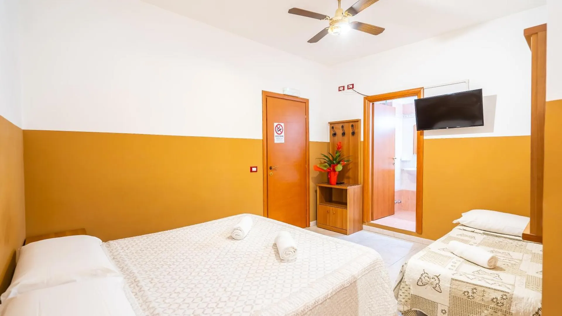 Pensión Booking Inn Roma