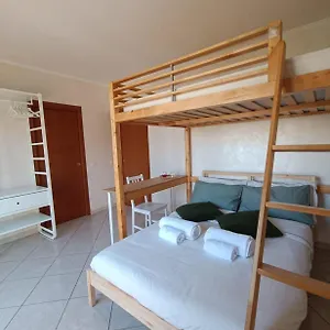 milanoletto-suite-room.italymilanhotels.net/